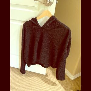 Black casual hoodie crop